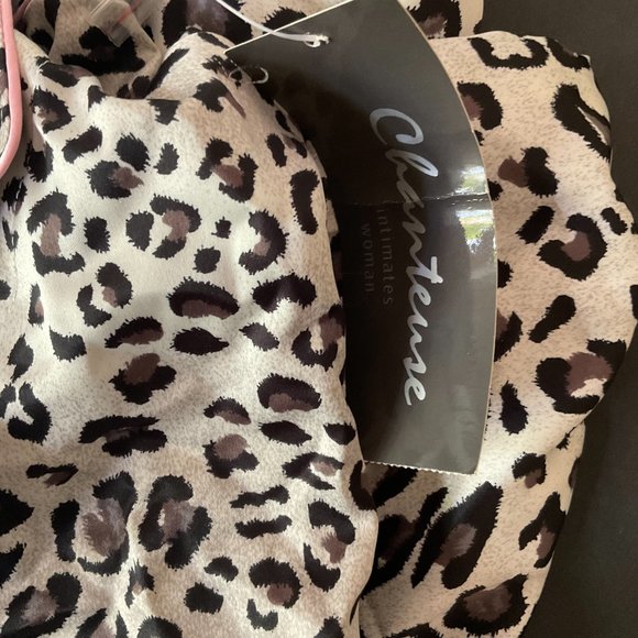 CHANTEUSE Women's Pajama Set NWT Size 2X - Picture 3 of 9